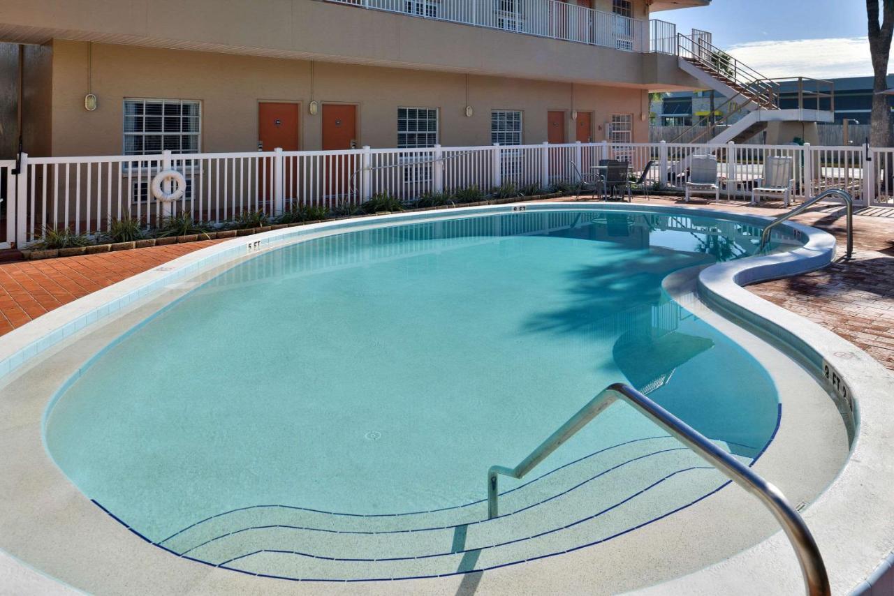 Travelodge By Wyndham Venice Venice Gardens Dış mekan fotoğraf